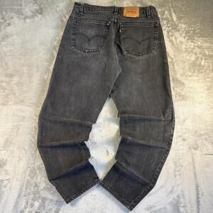 Vintage Levi’s 550 Black Jeans 38x32 Relaxed Fit Tapered USA Made